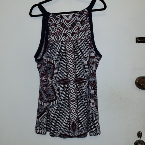 Alfani L Keyhole Neck Tunic with textured silver hardware/ jewelry neckline - Picture 3 of 3